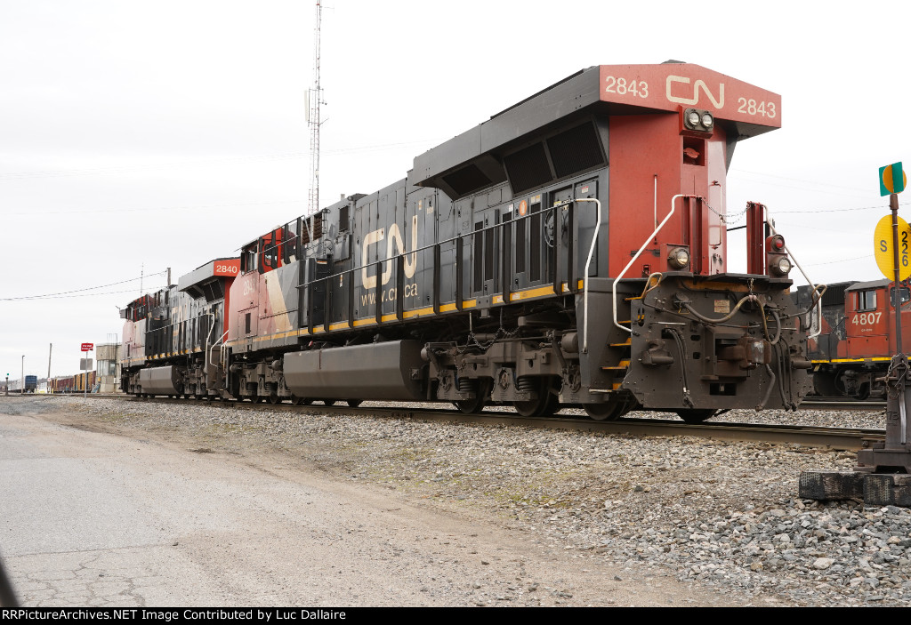 CN 2843